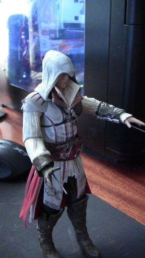 Assassin's Creed II - Обзор фигурки Эцио Аудиторе да Фиренце от NECA Ukr/Rus